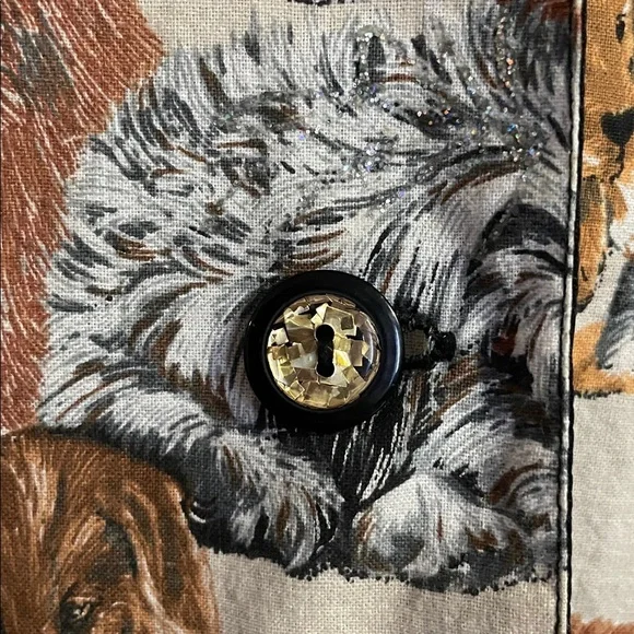 Handpainted Dog Print Vest - Picture 4 of 7